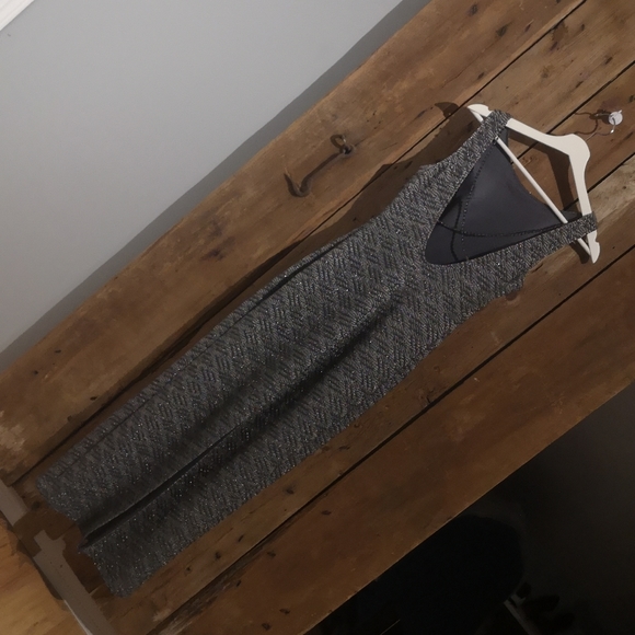 Elegant evening dress - Picture 5 of 8